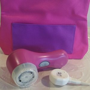 Clarisonic Facial Brush